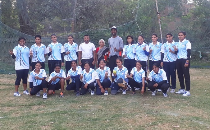 भारतीय महिला सॉफ्टबॉल टीम