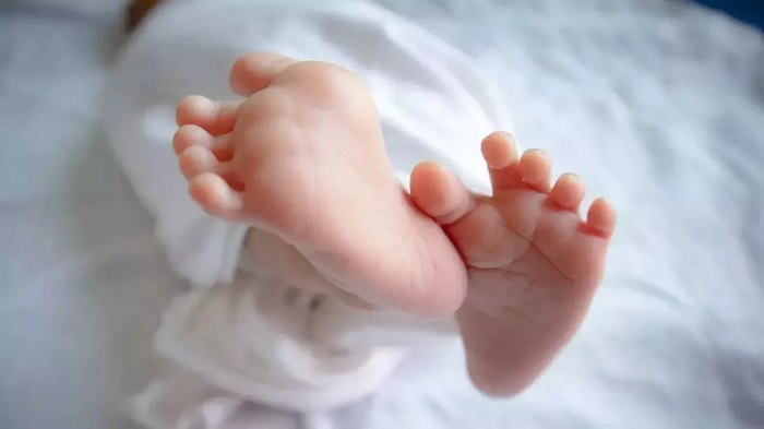 बाल विवाह के बाद नाबालिग लड़की ने मृत बच्ची को जन्म दिया