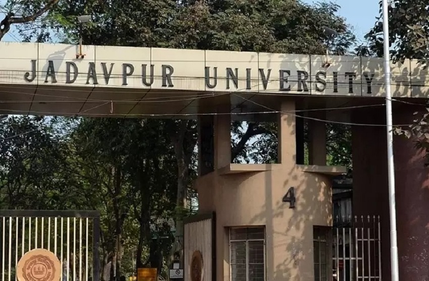 जाधवपुर विश्विविद्यालय में हुई थी छात्र की मौत