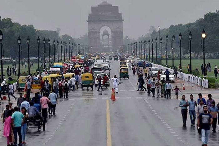 दिल्ली में आंशिक रूप से बादल छाए रहने और बूंदाबांदी होने का पुर्वानुमान