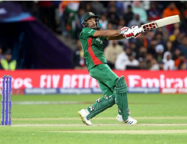 बांग्लादेश के उप कप्तान नजमुल हसन शंटो