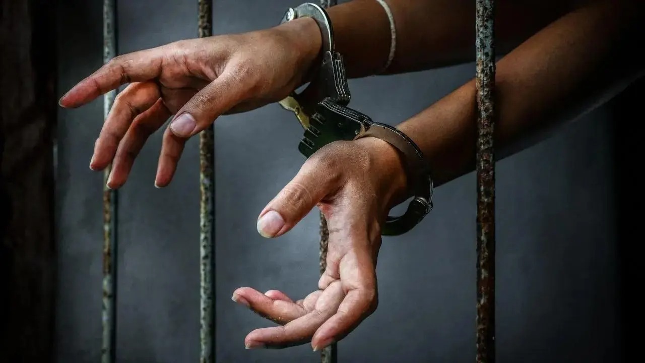 चार बांग्लादेशी नागरिक गिरफ्तार