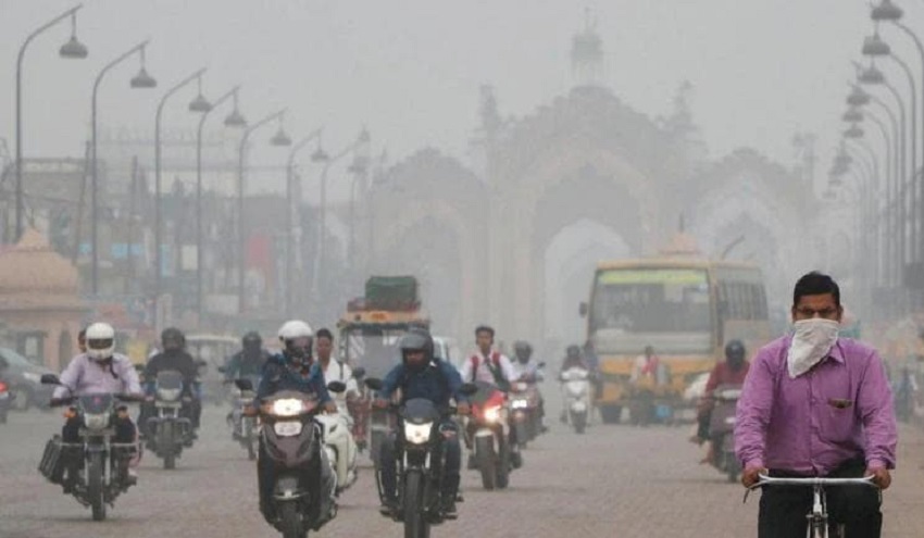 दिल्ली में प्रदूषण का स्तर बढ़ा