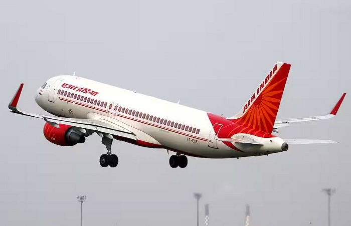 एअर इंडिया का विमान तकनीकी खराबी के बाद मुंबई लौटा