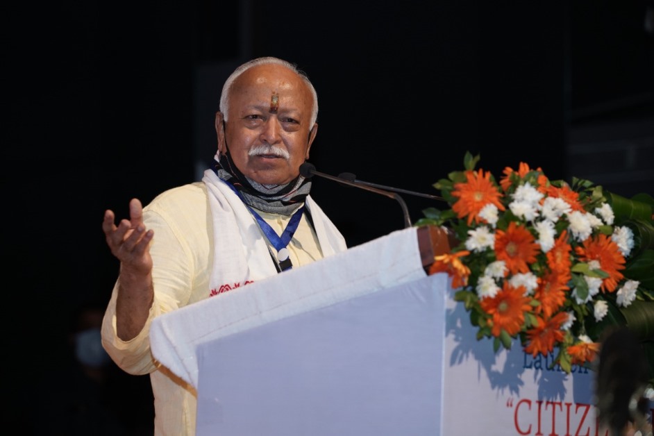 भारत धर्मनिरपेक्षता एवं विकास के दो महत्वपूर्ण स्तंभों पर टिका