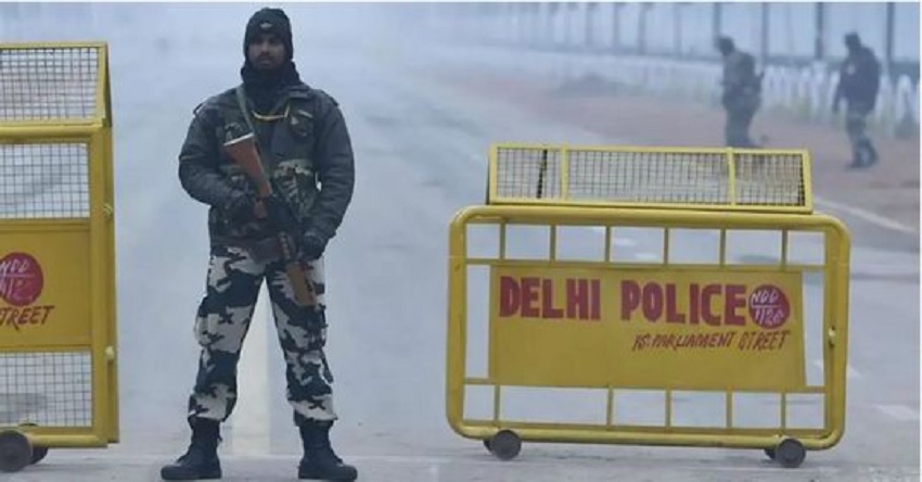 दिल्ली पुलिस की सतर्कता