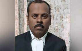 कर्नाटक के कलबुर्गी में दिनदहाड़े वकील की हत्या