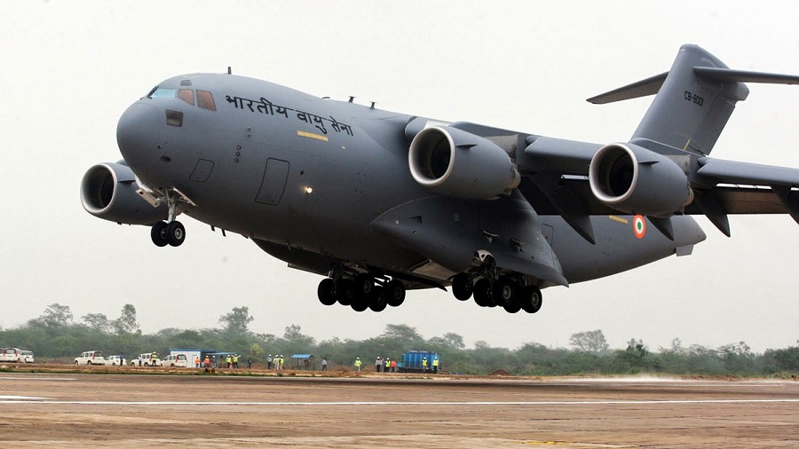 परिवहन विमान ने ‘हेवी प्लेटफॉर्म’ पर की सफल लैंडिंग