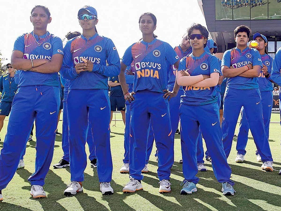 इंग्लैंड के खिलाफ वापसी करने उतरेगी भारतीय महिला टीम