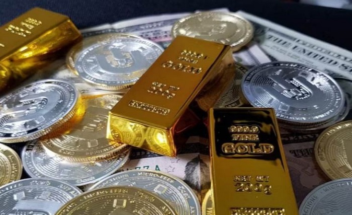 सोना 80 रुपये टूटा, चांदी में 700 रुपये की गिरावट