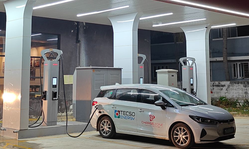 ऑडी, चार्जज़ोन ने मुंबई में शुरू किया ‘अल्ट्रा-फास्ट चार्जिंग स्टेशन’