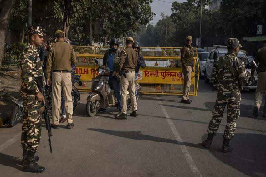 आरोपियों से दिल्ली पुलिस की पूछताछ जारी