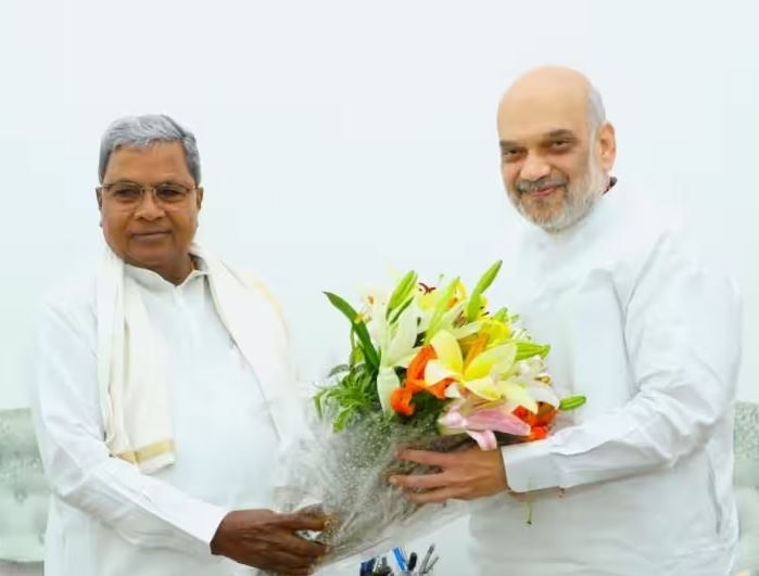 कर्नाटक के मुख्यमंत्री सिद्धरमैया ने अमित शाह से की मुलाकात