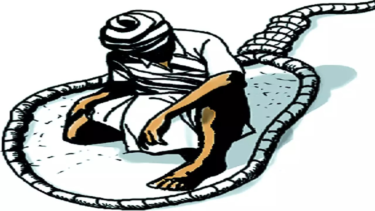 किसान ने महाराष्ट्र विधानमंडल परिसर में आत्महत्या का प्रयास किया