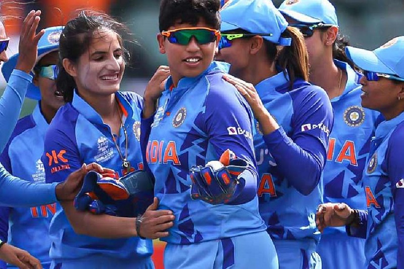 भारतीय महिला वनडे टीम में कई नए चेहरे