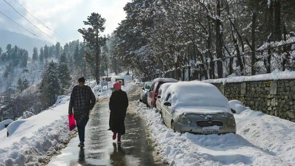 कश्मीर में शीतलहर का कहर