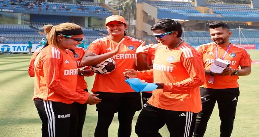 भारतीय महिला टीम का टॉस जीतकर बल्लेबाजी का फैसला