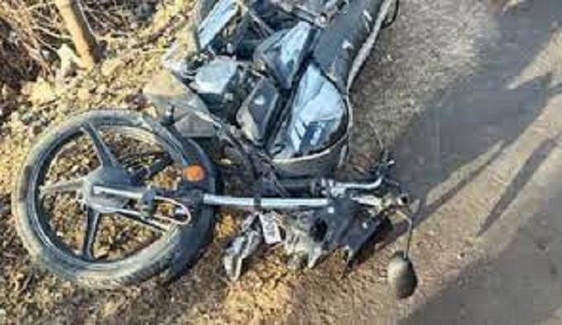 मध्य प्रदेश के गुना में दो मोटरसाइकिलों की टक्कर में तीन मरे