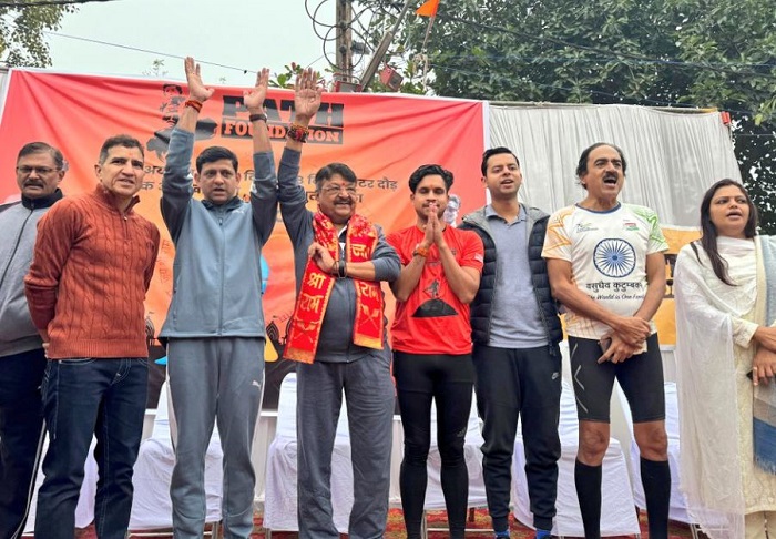इंदौर के ‘‘अल्ट्रा रनर’’ ने अयोध्या के लिए 1,008 किलोमीटर लम्बी दौड़ शुरू की