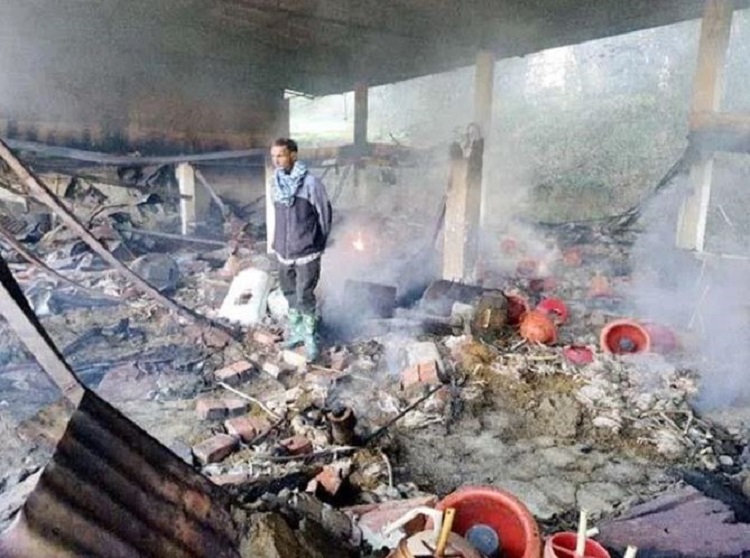 जम्मू में पॉल्ट्री फार्म में आग लगने से 2,000 मुर्गियां जिंदा जलीं