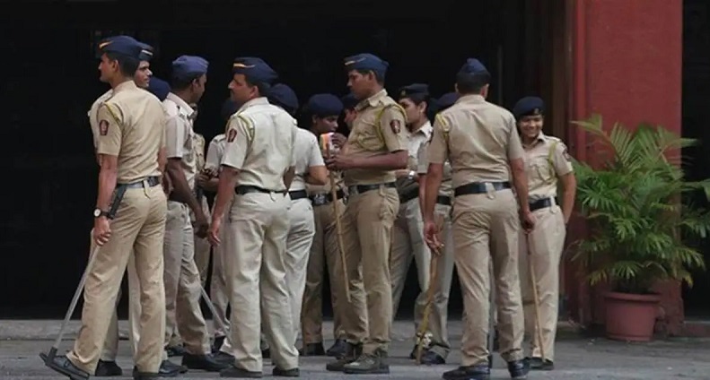 ठाणे में पुलिस ने 9.35 करोड़ रुपये के कीमती सामान मालिकों को लौटाए