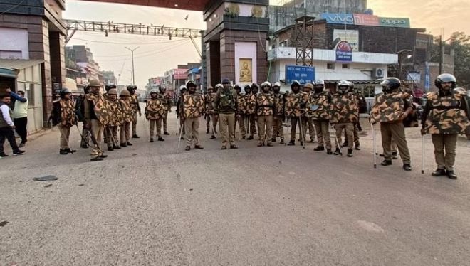 महराजगंज में सुरक्षा एजेंसियां हाई अलर्ट पर