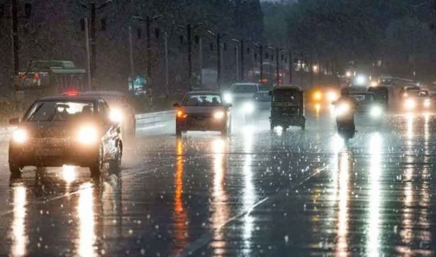 दिल्ली में हुई झमाझम बारिश