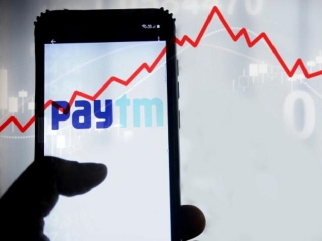 संकट में फंसी Paytm का शेयर बना रॉकेट