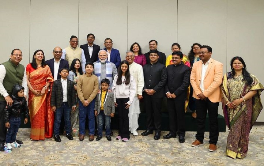 कर्पूरी ठाकुर के परिवार के सदस्यों ने प्रधानमंत्री मोदी से की मुलाकात